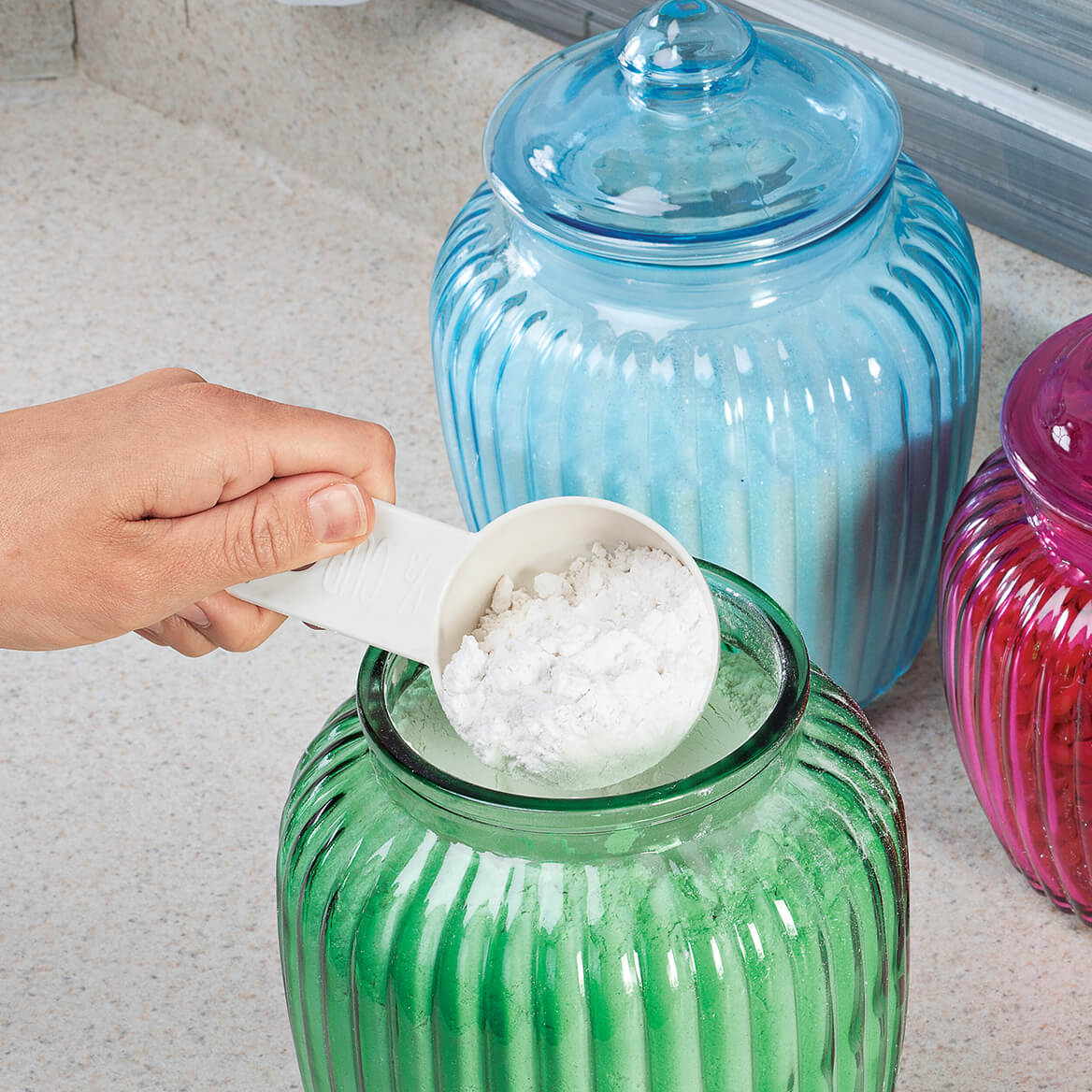 Colored Glass Apothecary Jars With Lids Decorative Display Canisters 7813